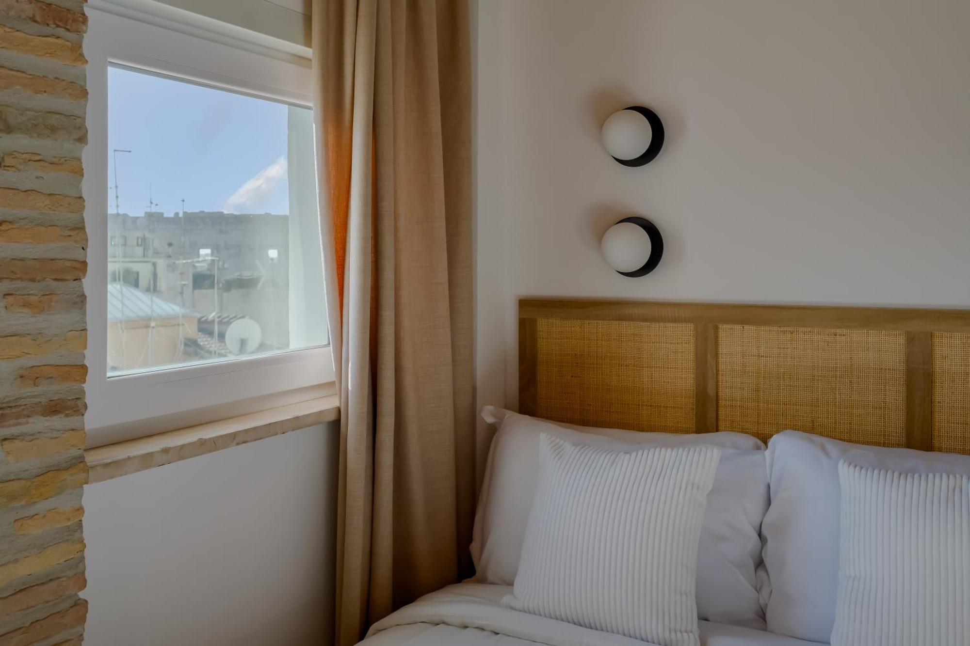 Colosseo Flats And Penthouse Roma Exterior foto